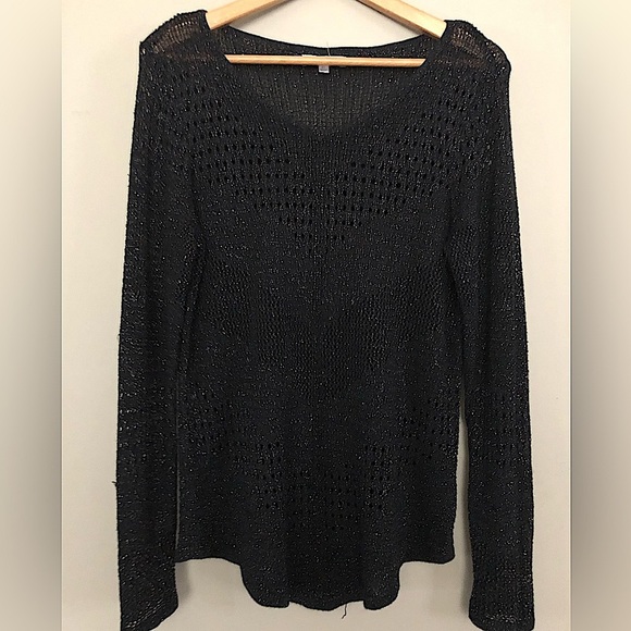 JENNIFER LOPEZ Crochet Metallic Long Sleeve Top - Picture 1 of 4